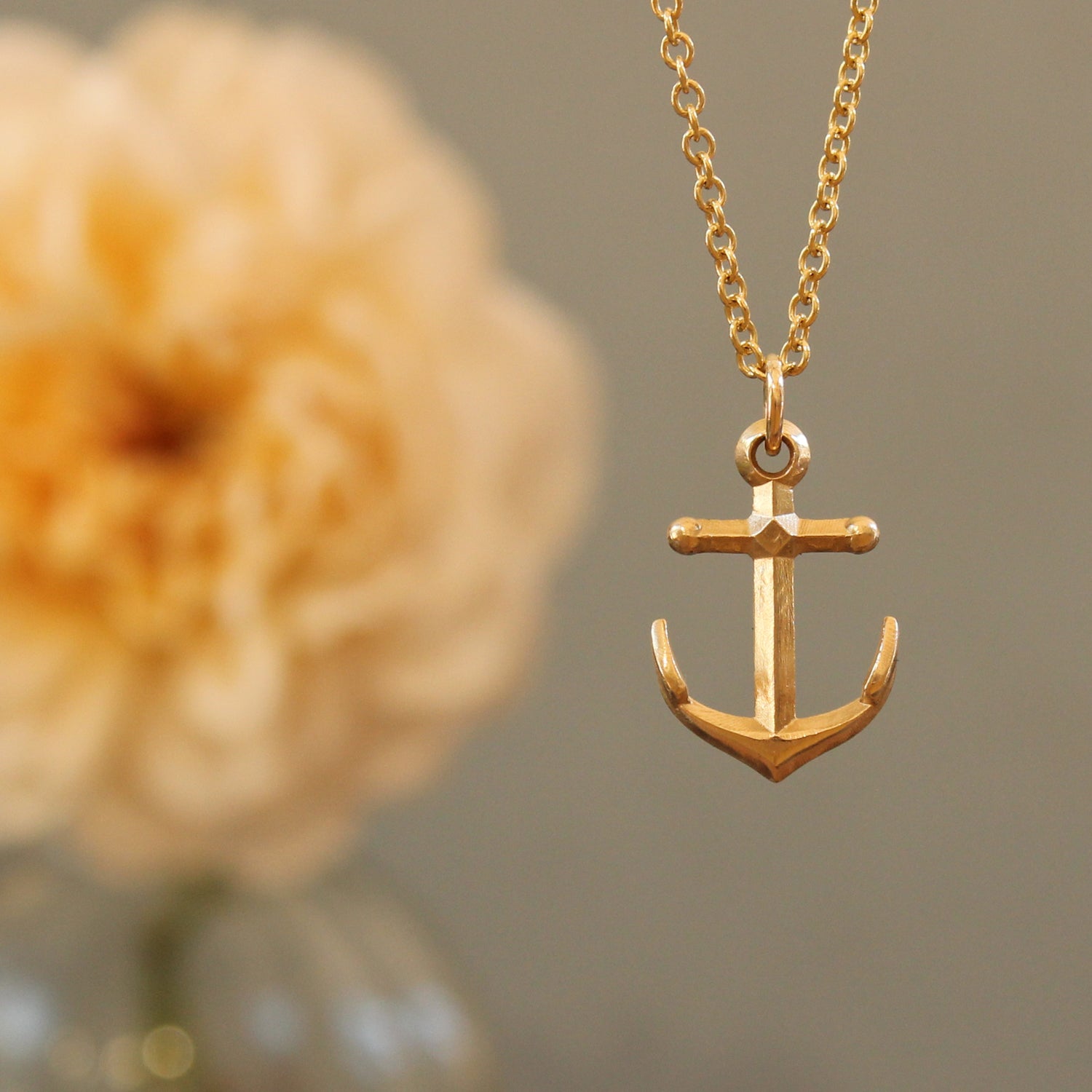 Anchor - solid 9ct gold version