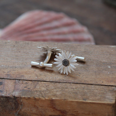 Daisy & boat cleat cufflinks