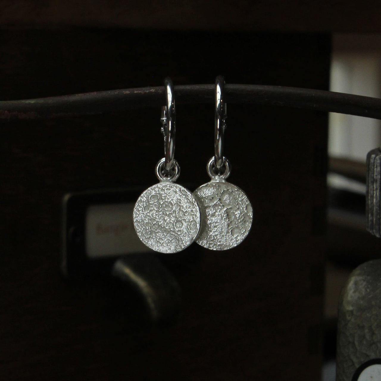 Tiny bee hoops
