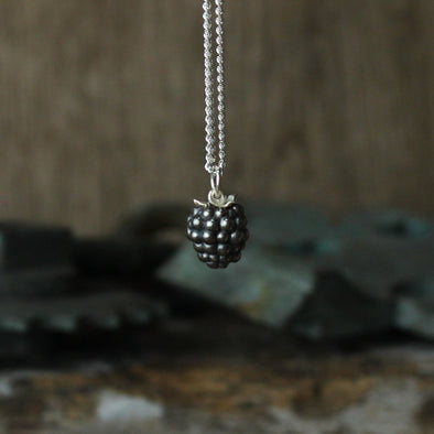 Blackberry charm - large