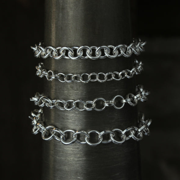 Wrist chain No.3 with no charms