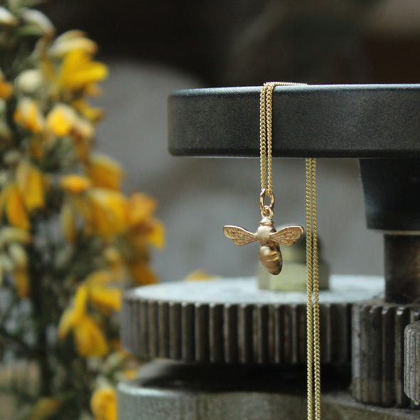 Small Scilly Bee charm - solid 9ct gold