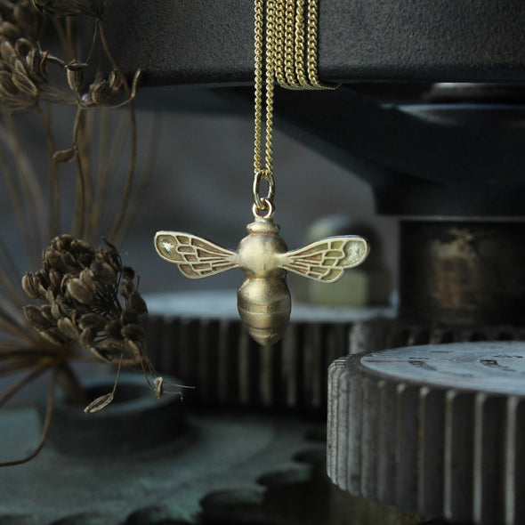 Scilly Bee - large - solid 9ct gold