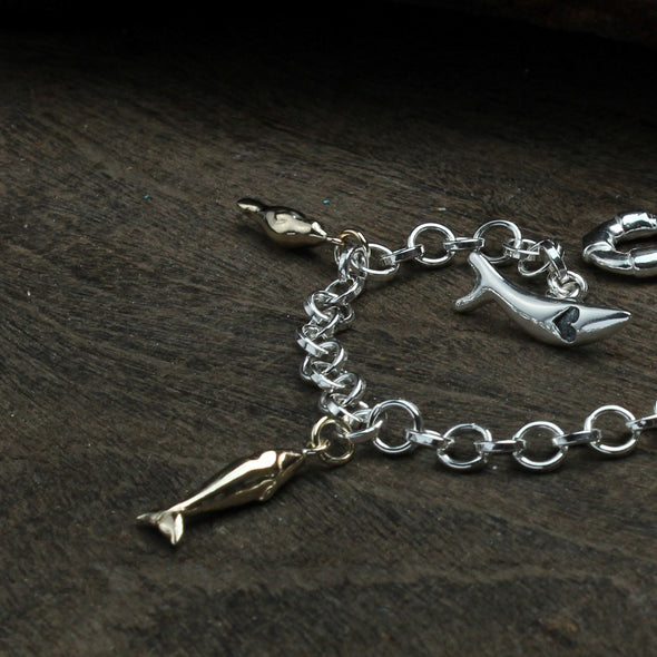 Wrist chain No. 2 with seafarers selection - solid 9ct gold